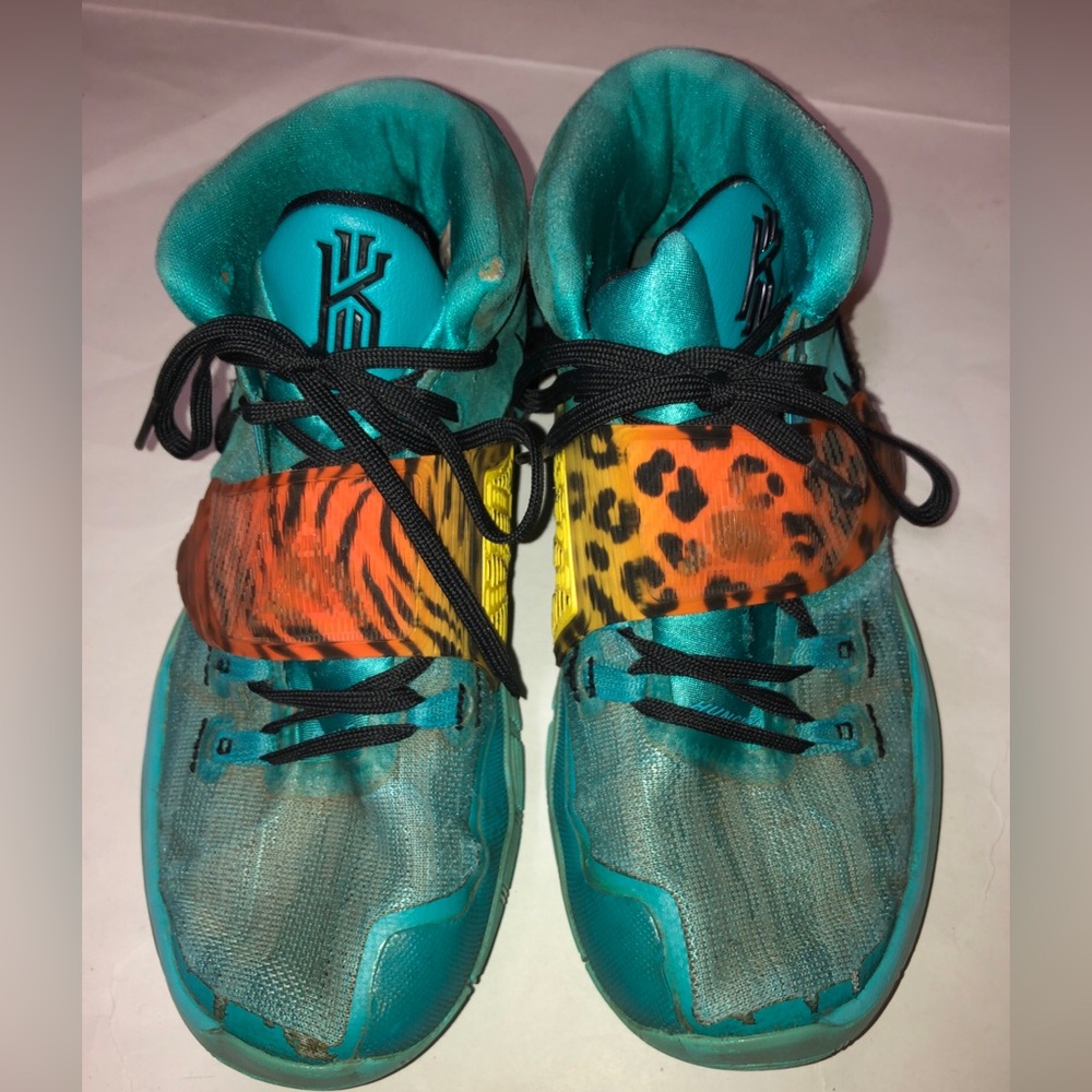 2019 Nike Kyrie 6 Ep Oracle Aqua Black-Opti Yellow BQ4631-300 without box Us5.5